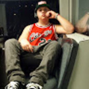 Meet your Posher, Dakota